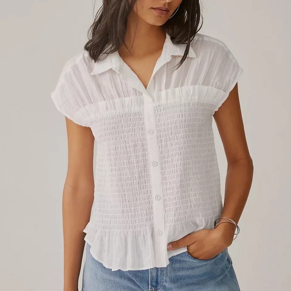 NWT Pilcro Anthropologie Smocked Corset Blouse White